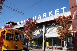 River Market - full sign-tolley